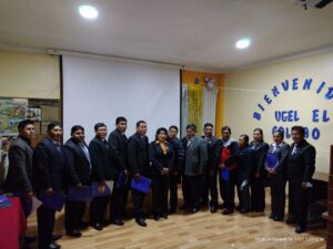 UGEL EL COLLAO – ENTREGA DE RESOLUCIONES DE NOMBRAMIENTO A AUXILIARES DE EDUCACIÓN