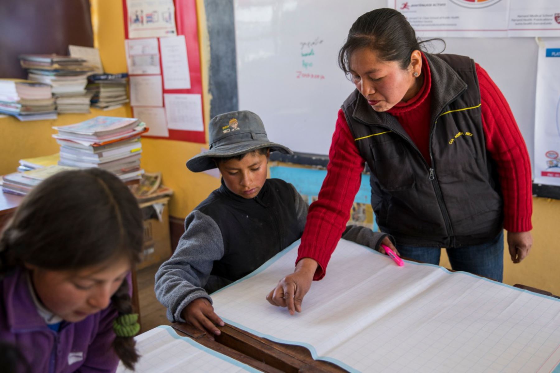 UGEL EL COLLAO AL SERVICIO DE LA COMUNIDAD EDUCATIVA